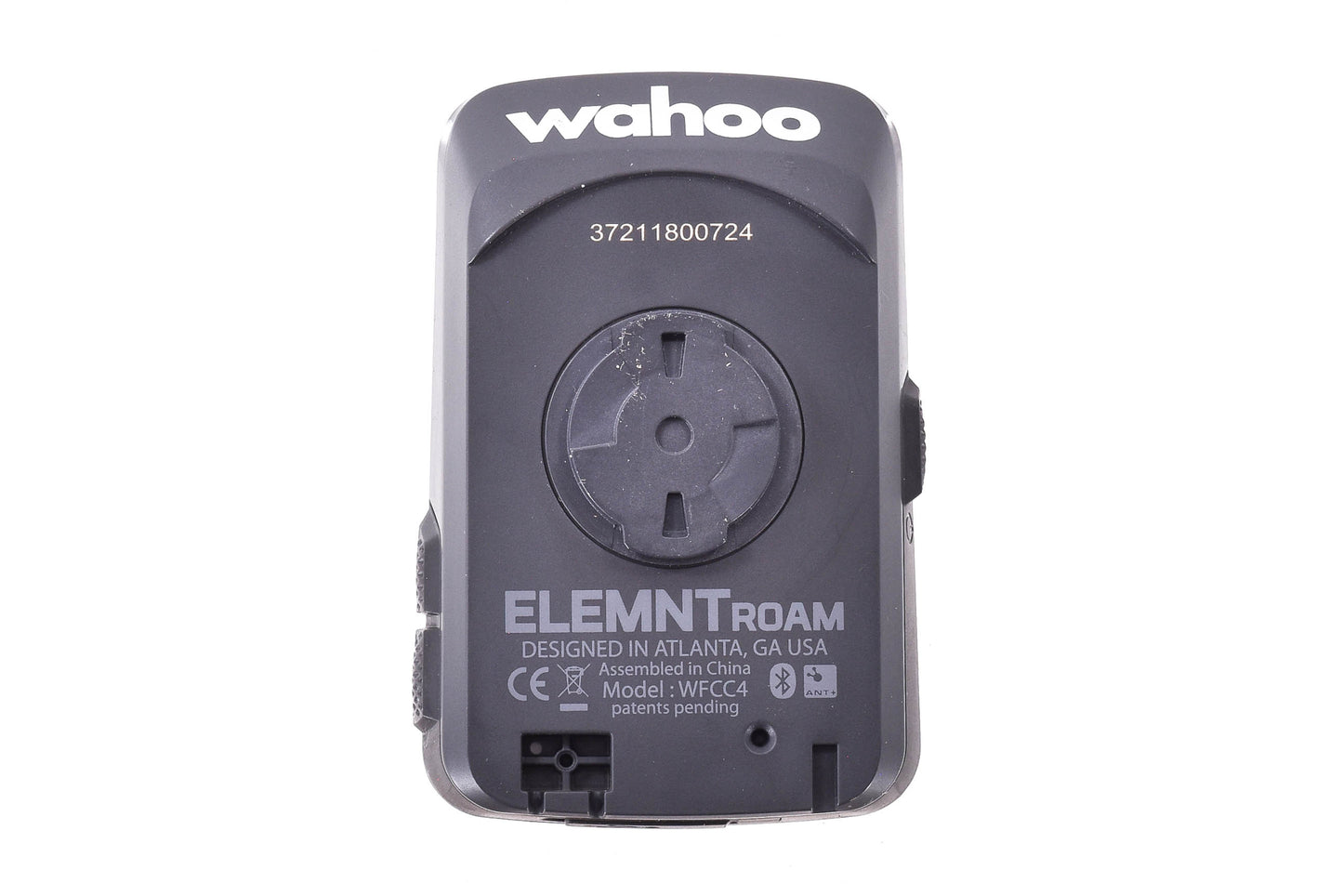 USED Wahoo ELEMNT ROAM v1 GPS Cycling Computer WFCC4