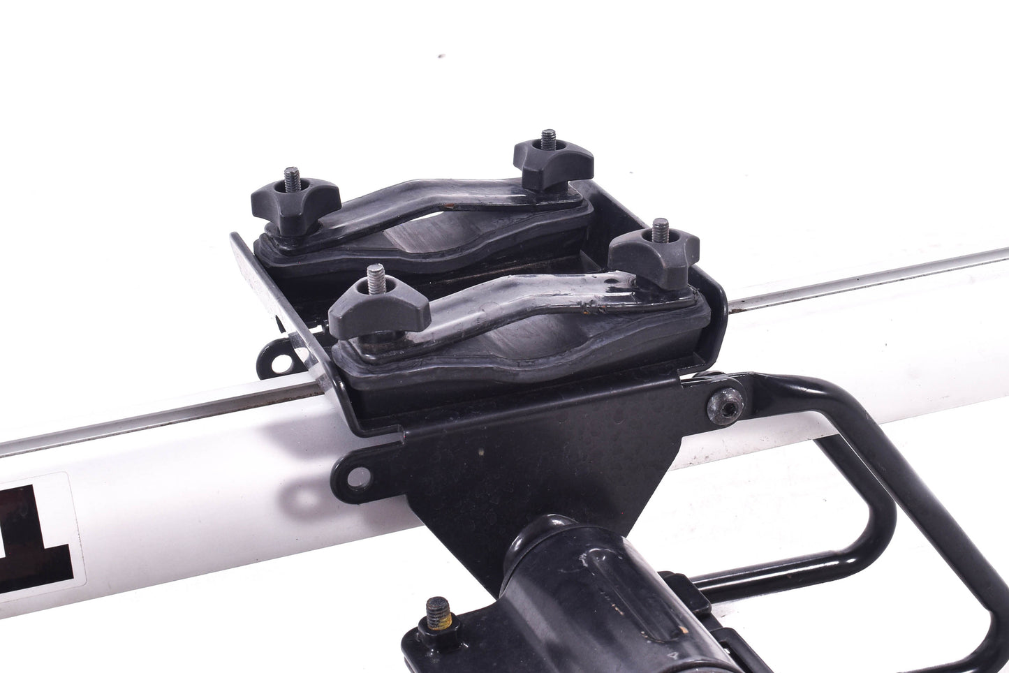 USED Thule 594XT SideArm Roof Rack Upright Bike Carrier: 1-Bike Silver- Driver Side***