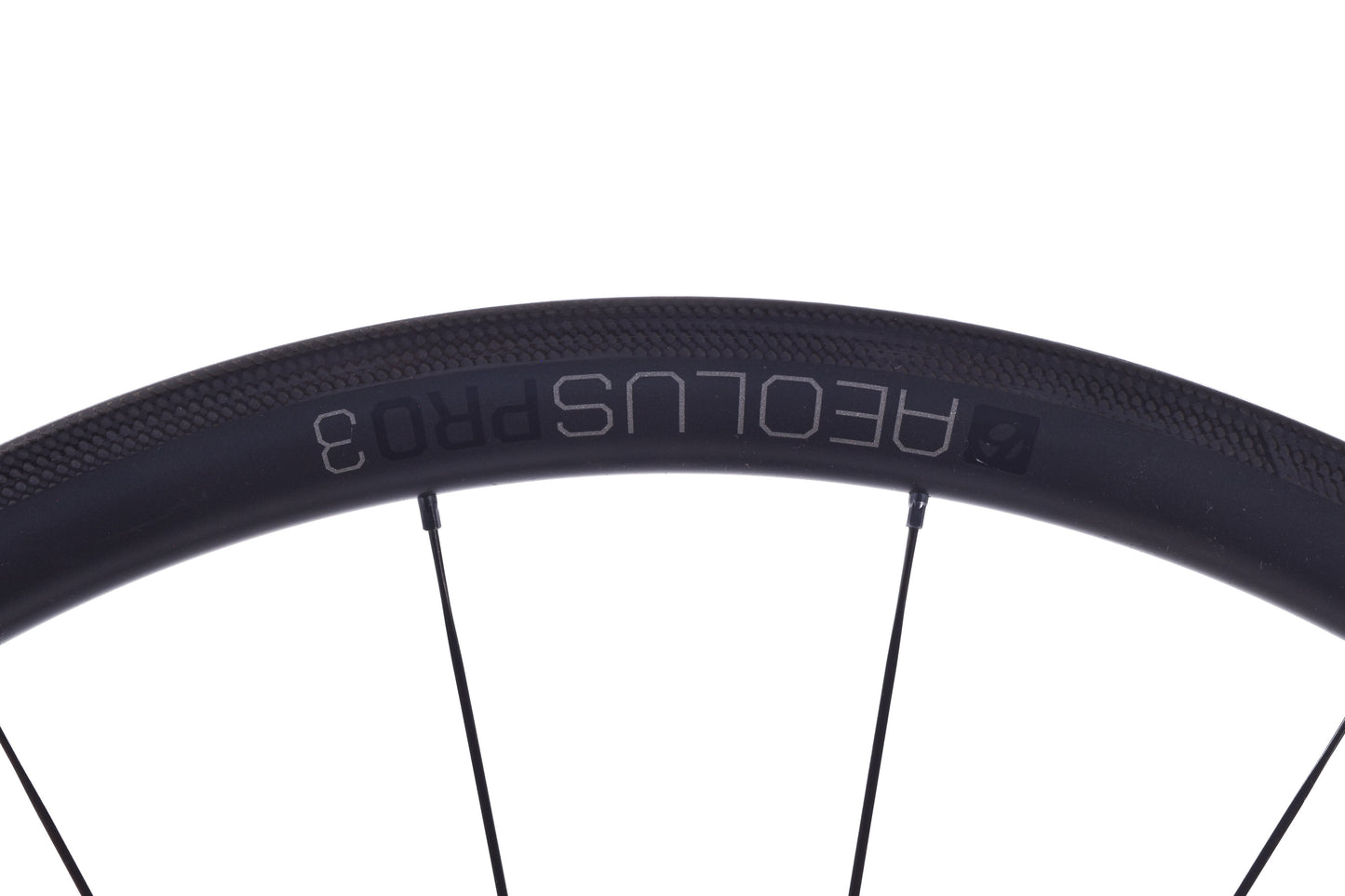 USED Bontrager Aeolus 3 700C Carbon Wheelset Rim Brake QR Shimano/SRAM 11 speed