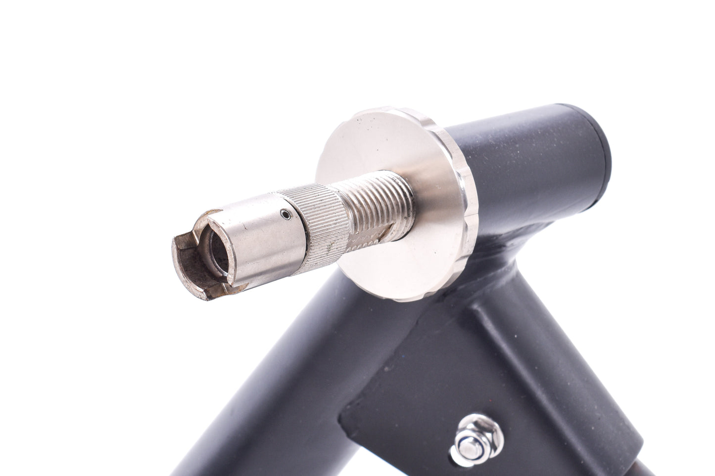 USED Wahoo KICKR SNAP Rear Wheel Trainer w/ Extras (Training Block, Tires, Tacx ANT + Antenna)