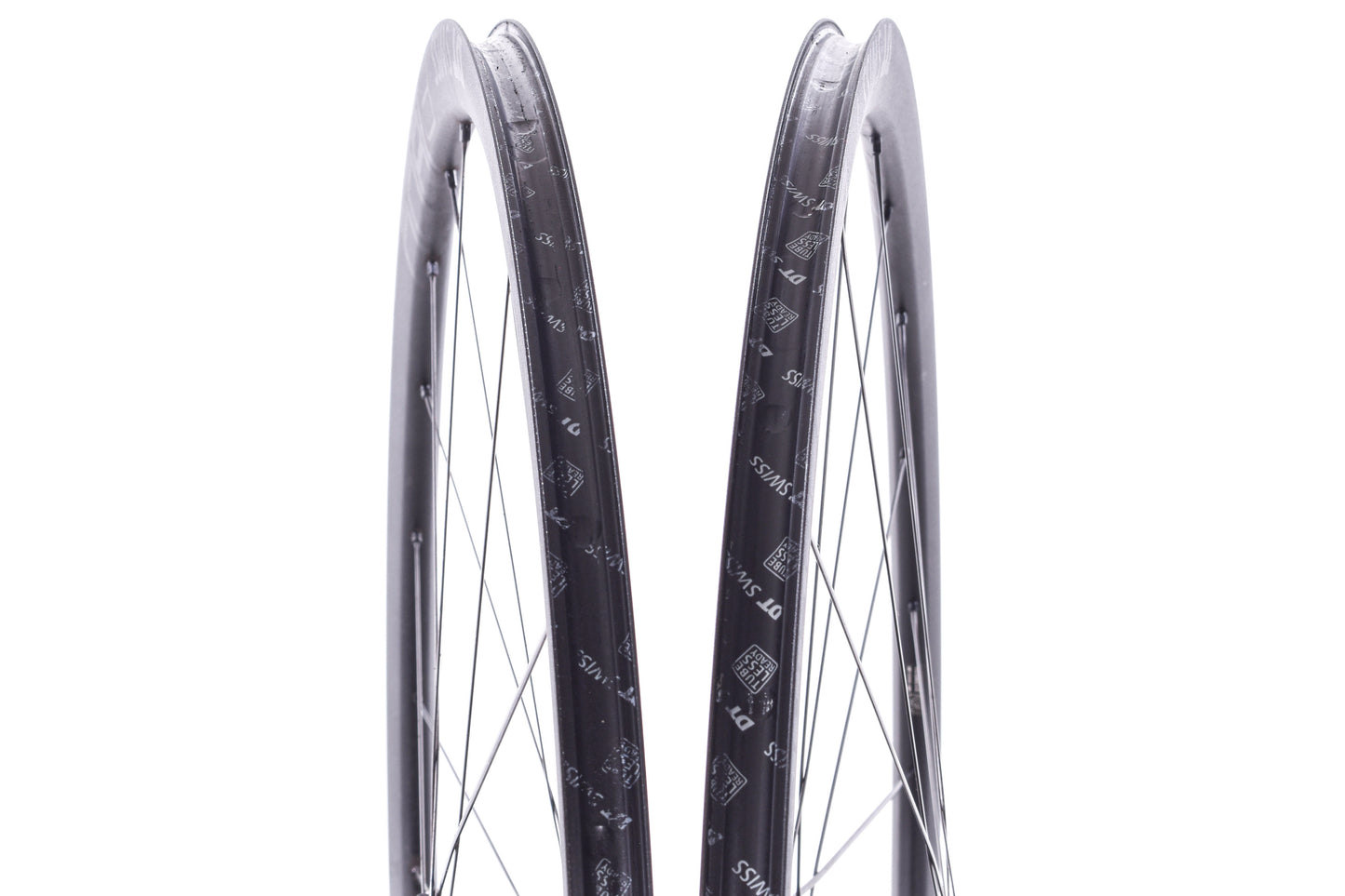 USED DT Swiss P 1800 Spline 700C CL Disc Brake Road Wheelset Shimano HG11
