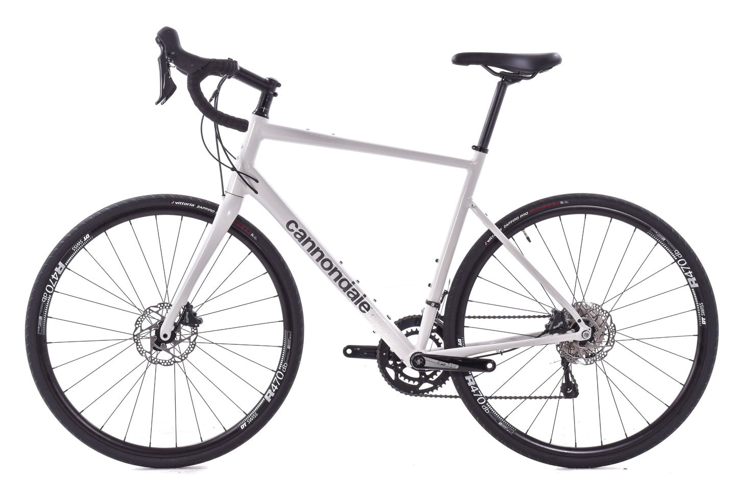 USED Cannondale Synapse AL2 Disc 58cm Road Bike Shimano Tiagra 2x10 speed White