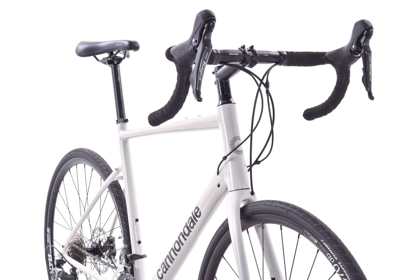USED Cannondale Synapse AL2 Disc 58cm Road Bike Shimano Tiagra 2x10 speed White