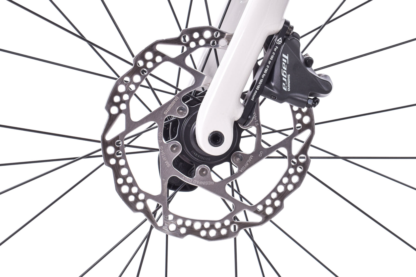 USED Cannondale Synapse AL2 Disc 58cm Road Bike Shimano Tiagra 2x10 speed White