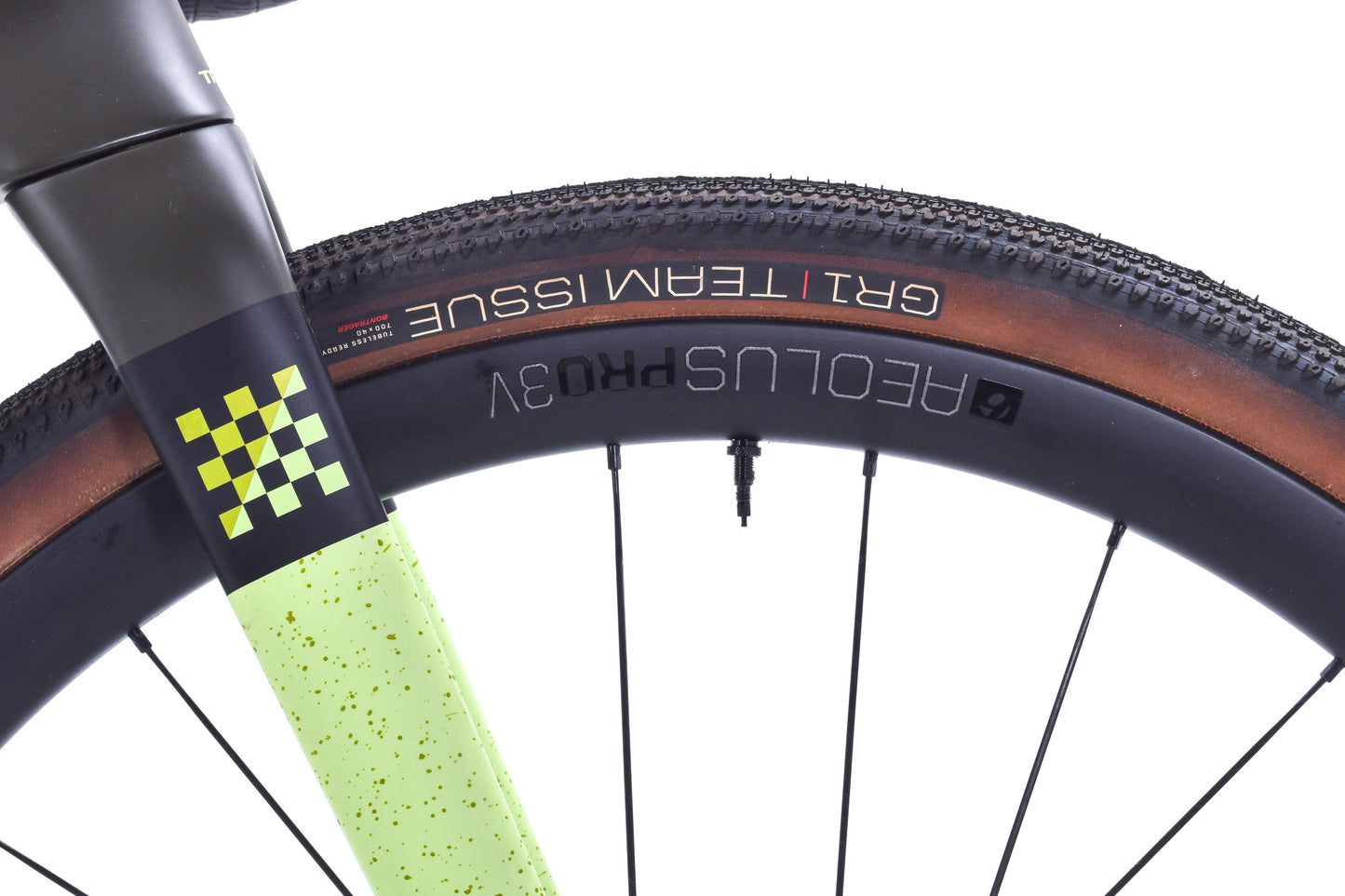 USED 2025 Trek Checkmate SLR 7 AXS Project One Medium Carbon Gravel Bike SRAM Force XPLR D2 1x12 speed Green