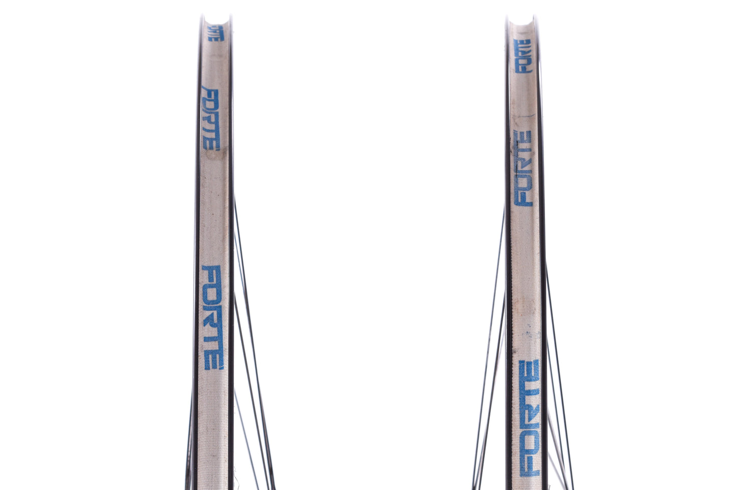 USED Forte Titan Road Wheelset 700c Shimano HG 8/9/10 Rim Brake QR