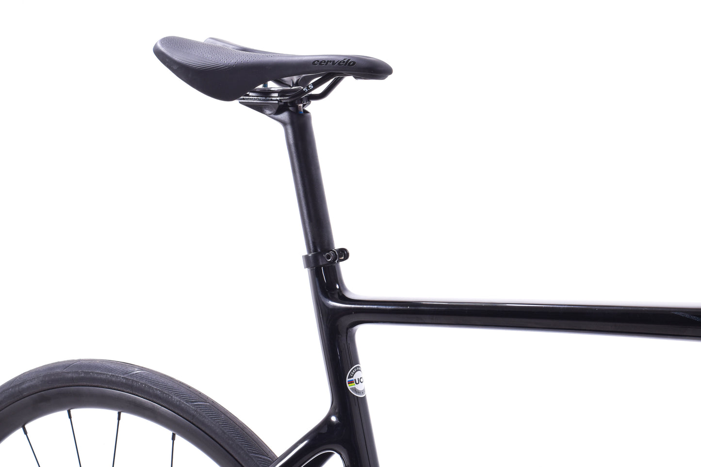 USED 2022 Cervélo Caledonia Carbon Road Bike 58cm Shimano 105 R7020 2x11-speed 700c Disc Black