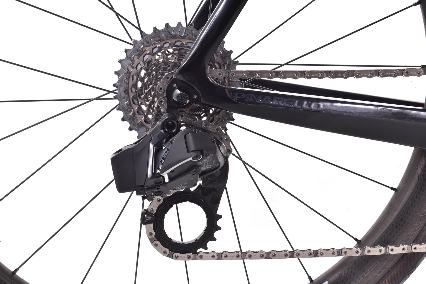 USED Pinarello Dogma F Rim 57.5cm Carbon Road Bike SRAM Red AXS 2x12 speed Zipp 303 Onyx Wheels Black