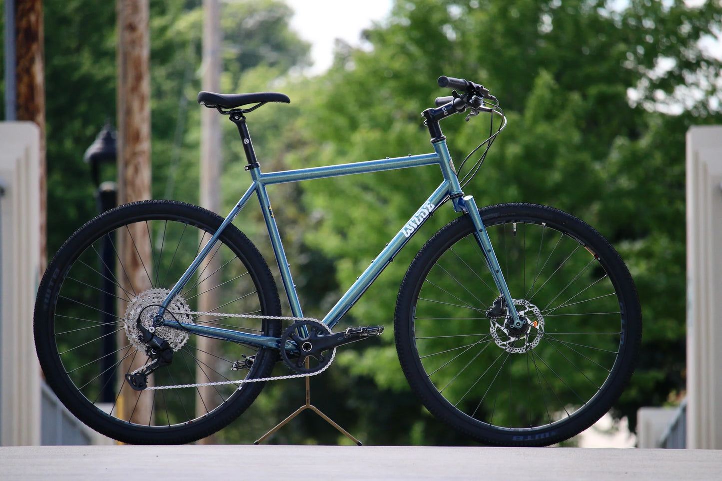 NEW Wilde Rambler Steel Gravel / All-Arounder Bike - Ocean Sparkle