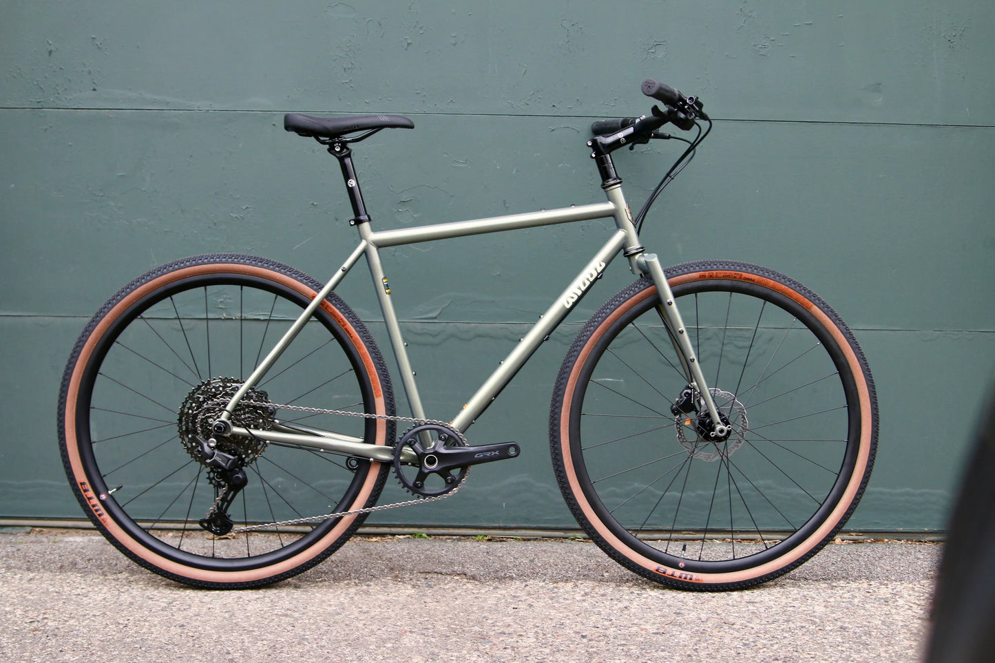 NEW Wilde Rambler Steel Gravel / All-Arounder Bike - Sage Green Shimmer