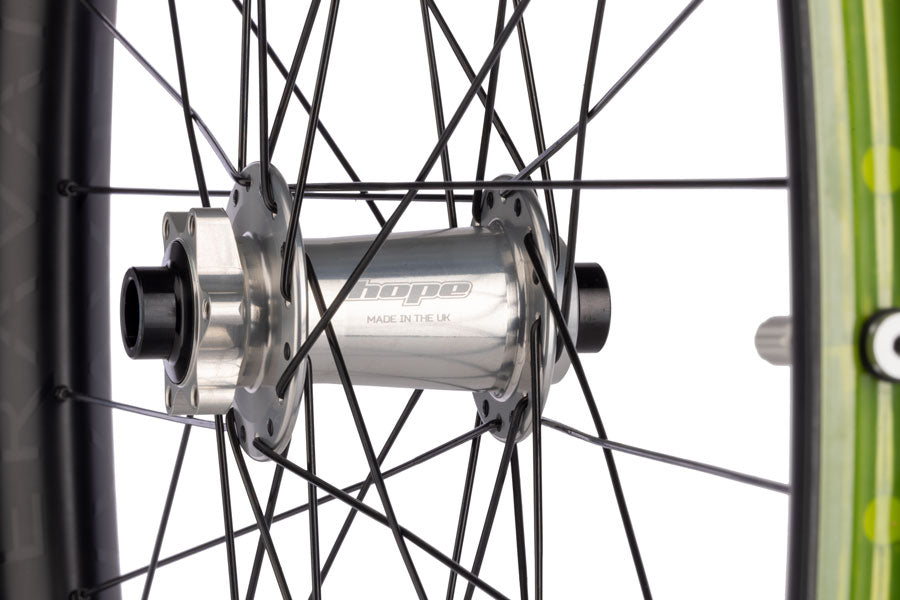 NEW Teravail Fluent Mountain Front Wheel - 29", 15 x 110mm Boost, 6-Bolt, Carbon, Hope Pro 5, 32H