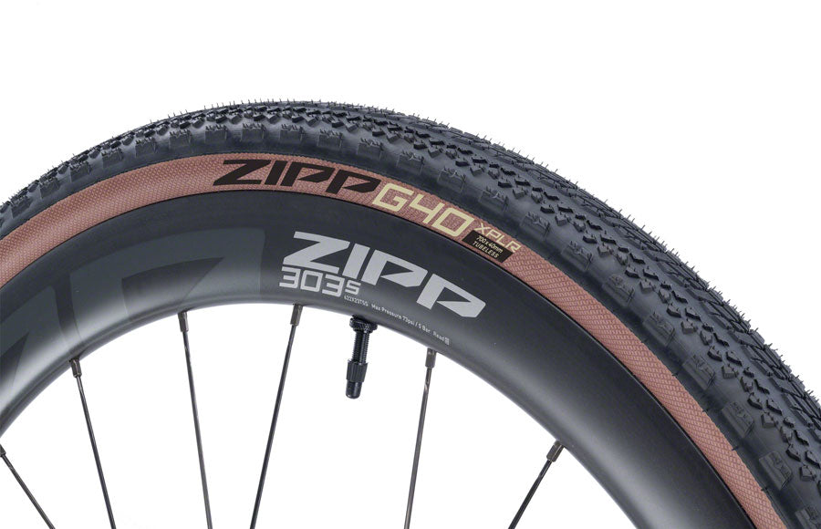 NEW Zipp Speed Weaponry G40 XPLR Puncture Resistant Tire - 700 x 40, Tubeless, Folding, Black/Tan, A2