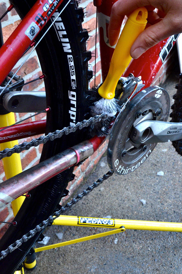 NEW Pedro's Brush Set Pro Brush Kit Bicycle Specific - Around the Cycle