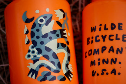 NEW Wilde Forever Frog 22oz Purist Water Bottle