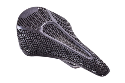 USED Fizik Argo Vento R1 Adaptive 3D-Printed Saddle Carbon Rail 150mm