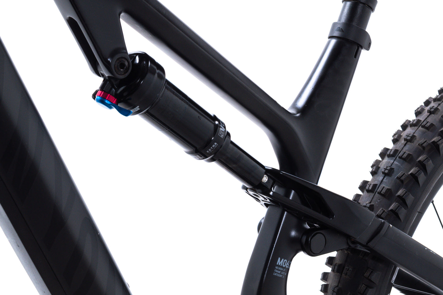 USED 2022 Canyon Neuron CF9 Medium Carbon Mountain Bike Full Suspension Shimano XT 1x12 speed 29" Black