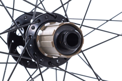 NEW take off Alex Rims MD23 700C Gravel/All-Road Wheelset 6-bolt Disc Shimano HG 12mm Thru Axle Hubs