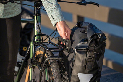 NEW Topeak TetraRack R1 Front Rack for Gravel/Road - Fork Blade Strap Mount,  QuickTrack Compatible, Black