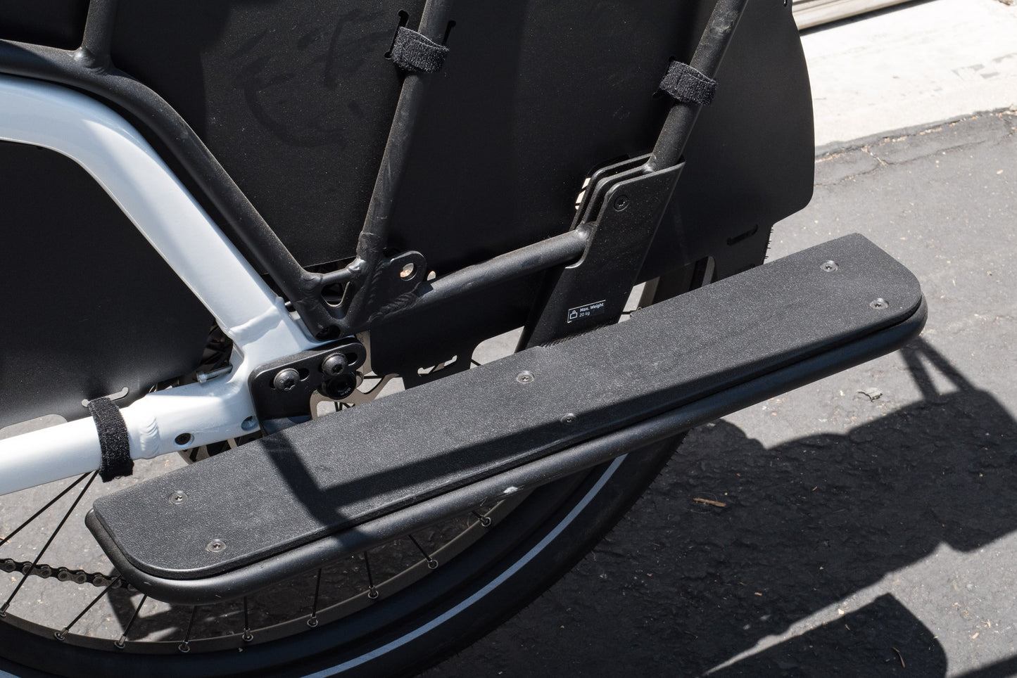 NEW* Riese & Muller Multicharger2 Mixte e-Cargo Bike, GT Family, Pearl White / Matt Black, 47cm - Floor Model