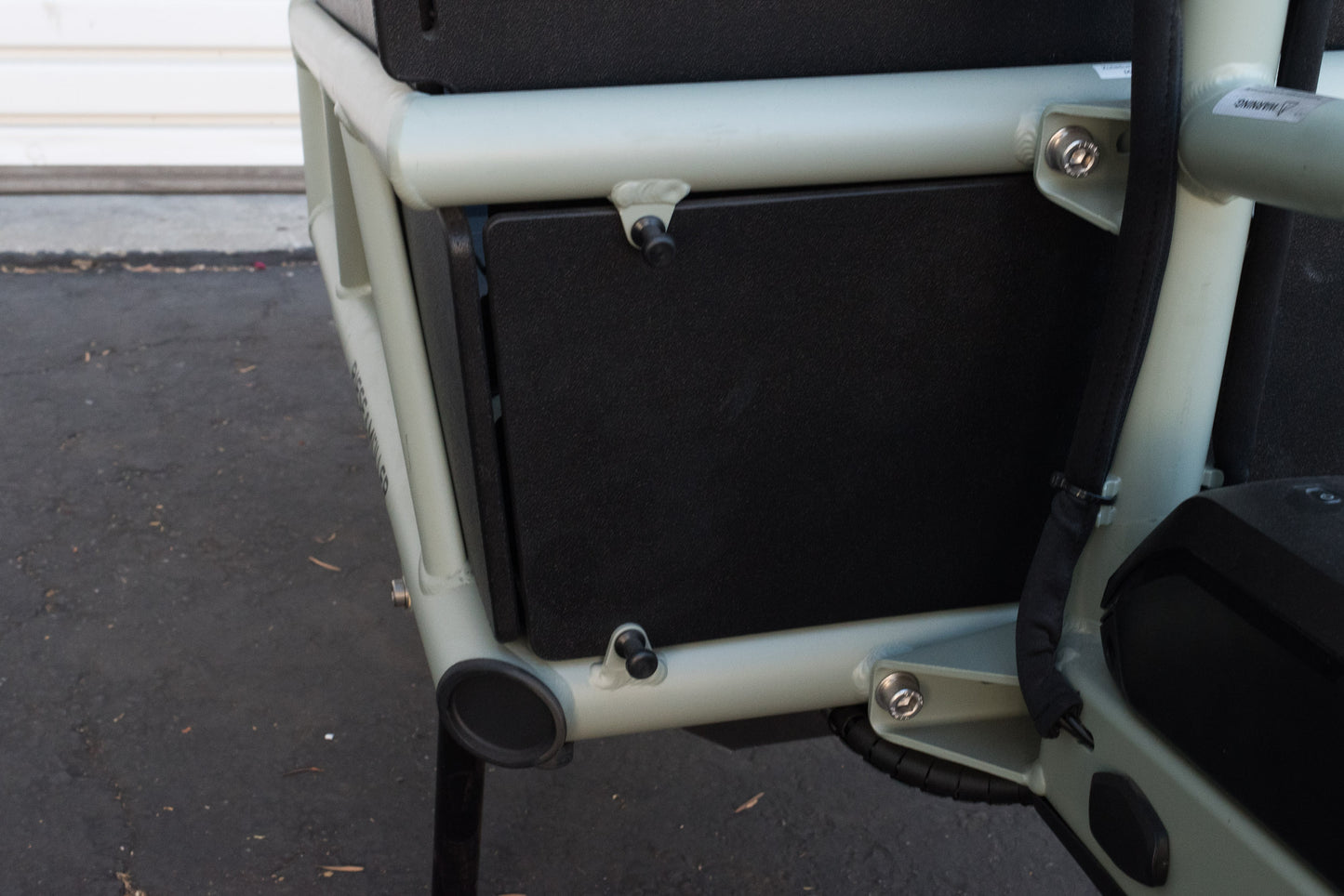 NEW* Riese & Muller Load4 60 touring HS Front Loader e-Cargo Bike, Tundra Grey Matt, Two Child Seats with Cover - Floor Model