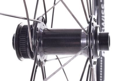 USED DT Swiss R470 db 700C Alloy Wheelset 12mm TA CL Disc