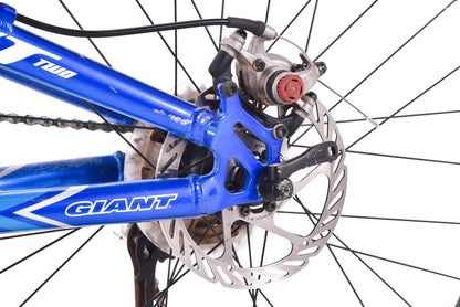 USED Giant VT Two Full Suspension Mountain Bike Size 16.5" w/ 26" Wheels Blue