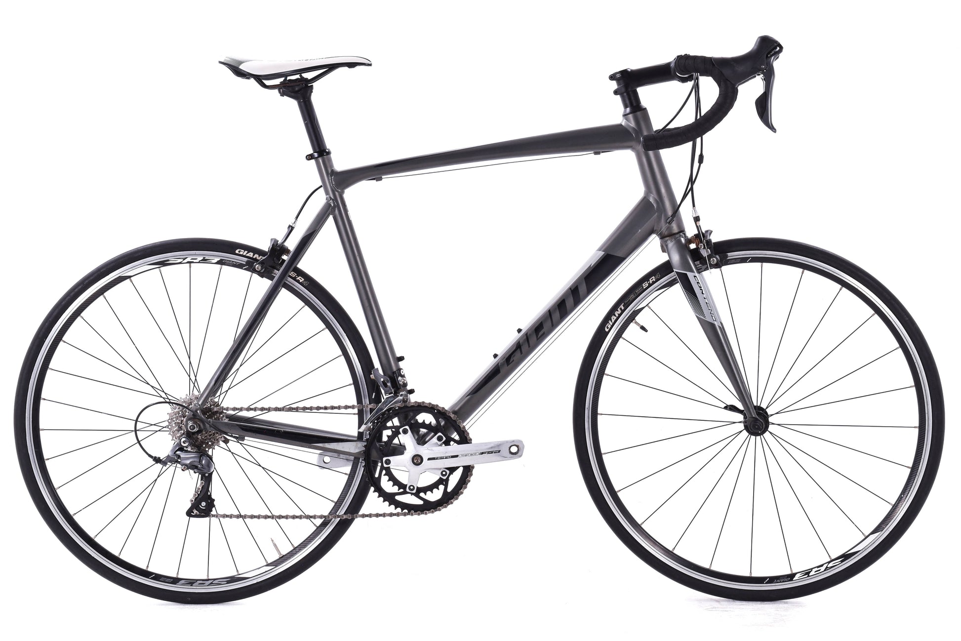 USED 2017 Giant Contend XL Aluminum Road Bike Claris 2x8