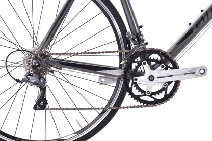 USED 2017 Giant Contend 3 XL Aluminum Road Bike Claris 2x8 speed Gray
