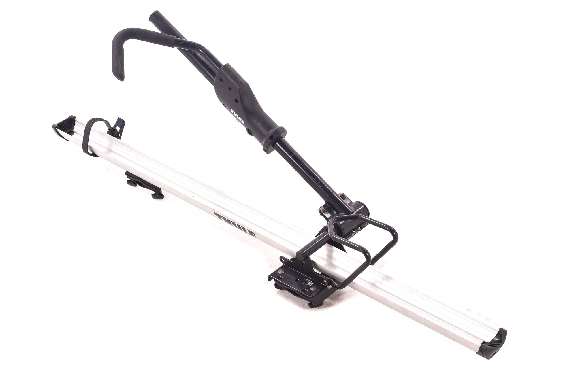 USED Thule 594XT SideArm Roof Rack Upright Bike Carrier: 1-Bike Silver