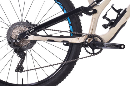 USED 2018 Specialized Stumpjumper Comp Carbon 29" Grey/Blue  XL