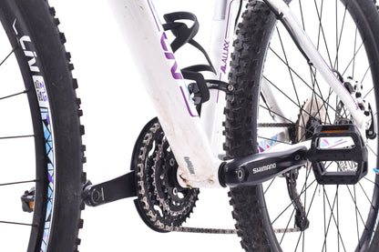 USED Giant Liv Tempt 2 Hardtail Mountain Bike Small Shimano Deore 3x10 White 27.5"