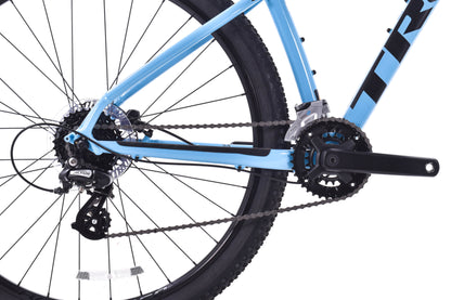 USED 2023 Trek Marlin 5 Medium/17.5" Hardtail Mountain Bike Shimano 2x8 speed
