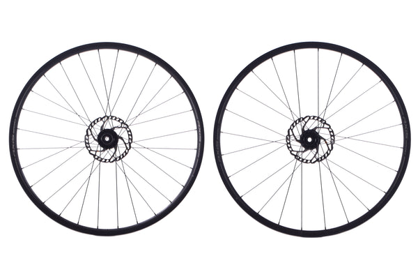 SPECIALISED axis sport 700C前後セット10sスプロケ付 SPECIALISED