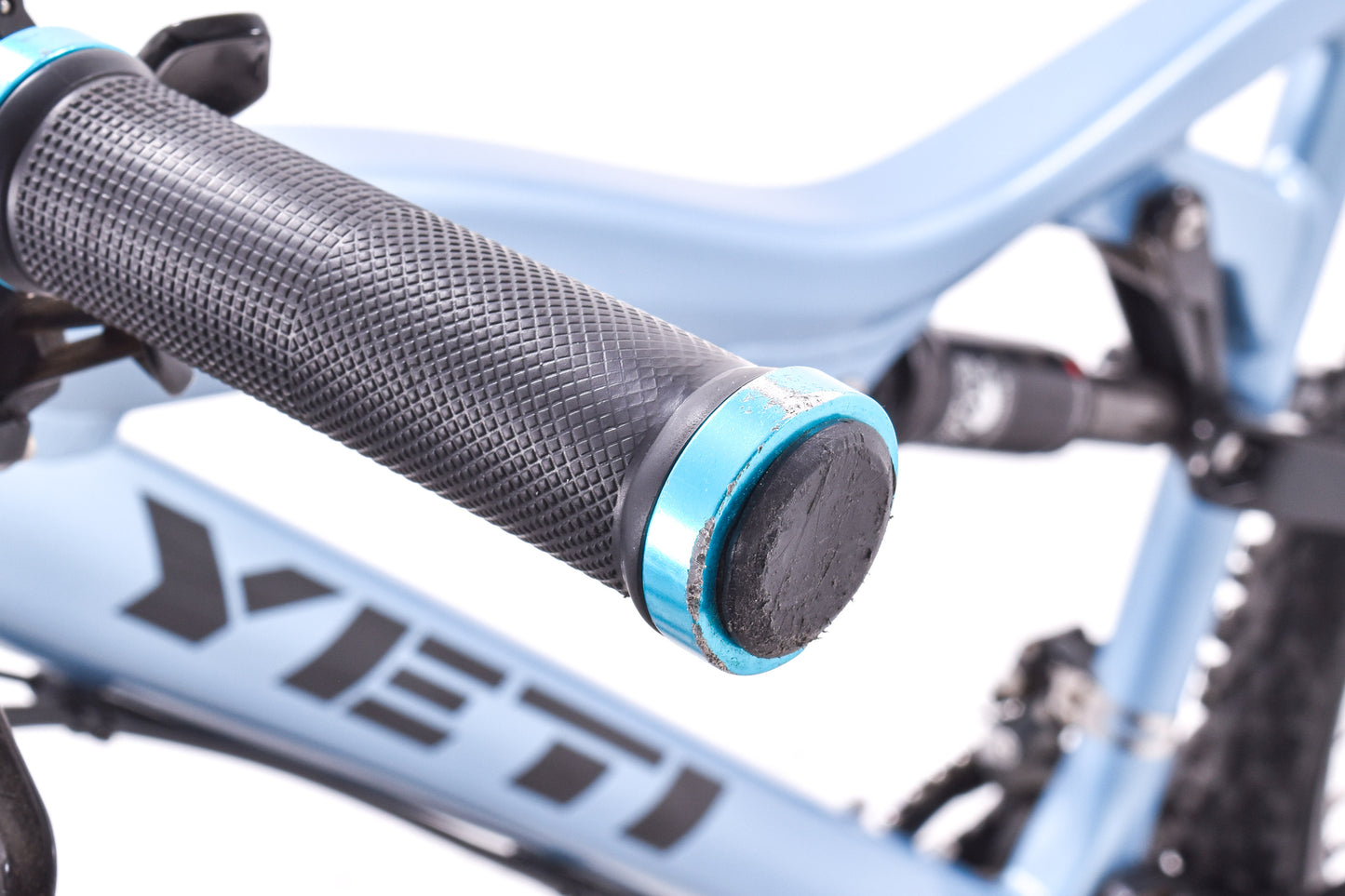 USED Yeti ASR 5 Medium 26" Full Suspension Alloy Mountain Bike SRAM 2x10 speed Blue