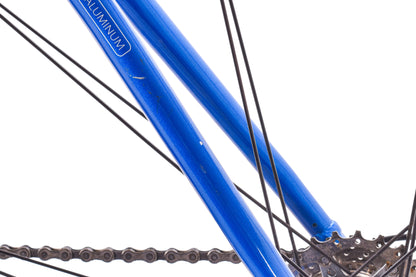 USED Scattante R-560 Road Bike 54cm Shimano 105 3x10 speed Blue Aluminum