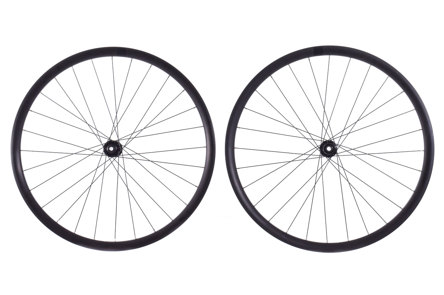 USED Shimano Alloy Tubeless Road Wheelset 700C CL Disc HG 11 speed 12mm Thu Axle