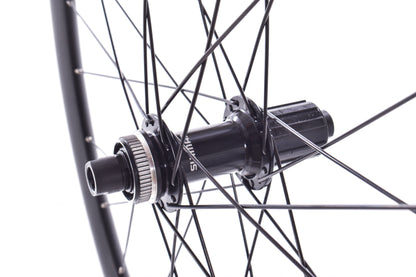 USED Shimano Alloy Tubeless Road Wheelset 700C CL Disc HG 11 speed 12mm Thu Axle
