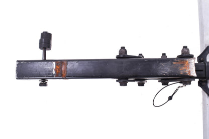 USED Thule T2 4 Bike Hitch Rack 2" Receiver