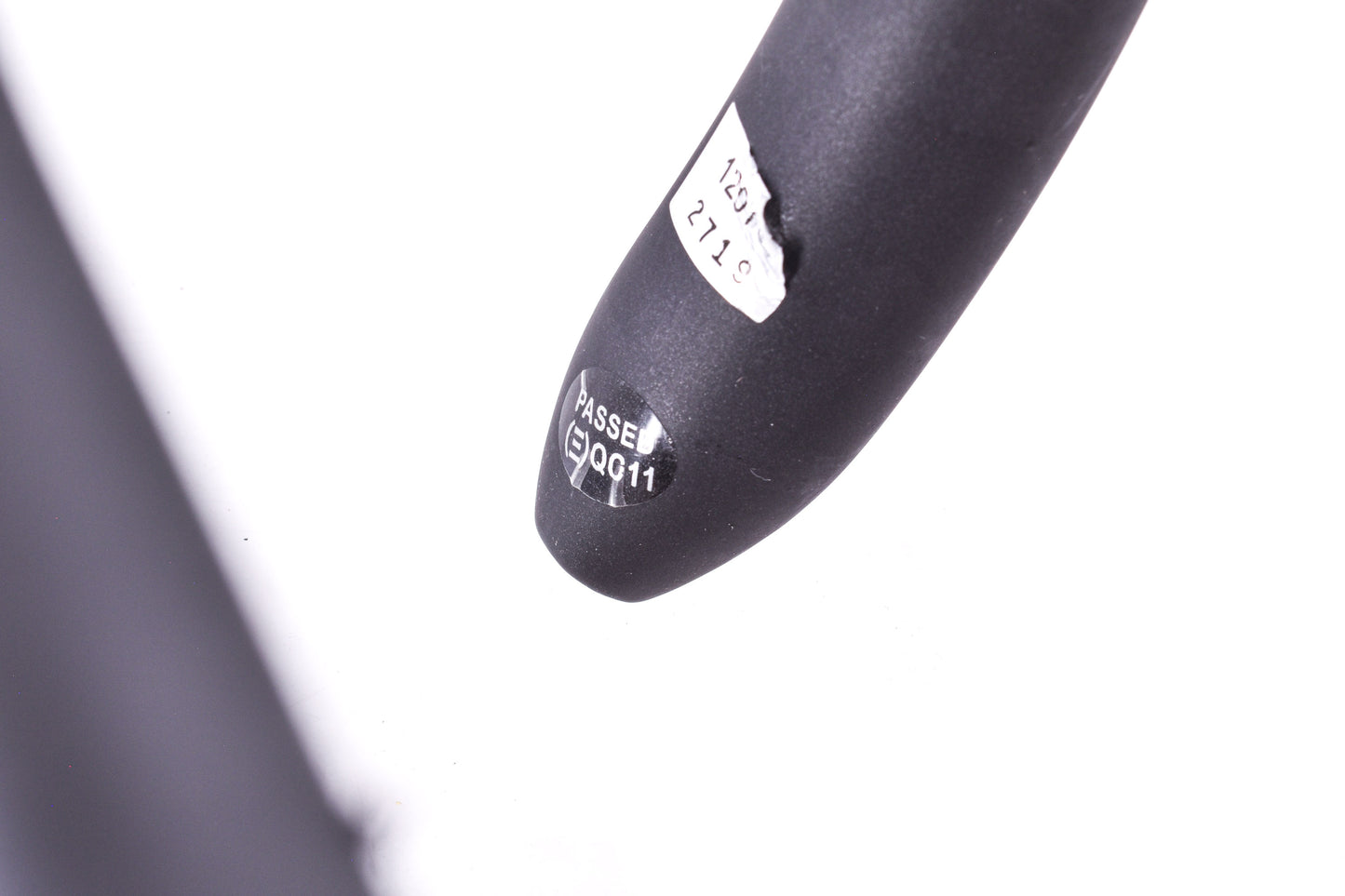 USED ENVE Carbon Drop Handlebar 31.8x420mm w/ 100mm Carbon Stem and K-Edge Computer Mount