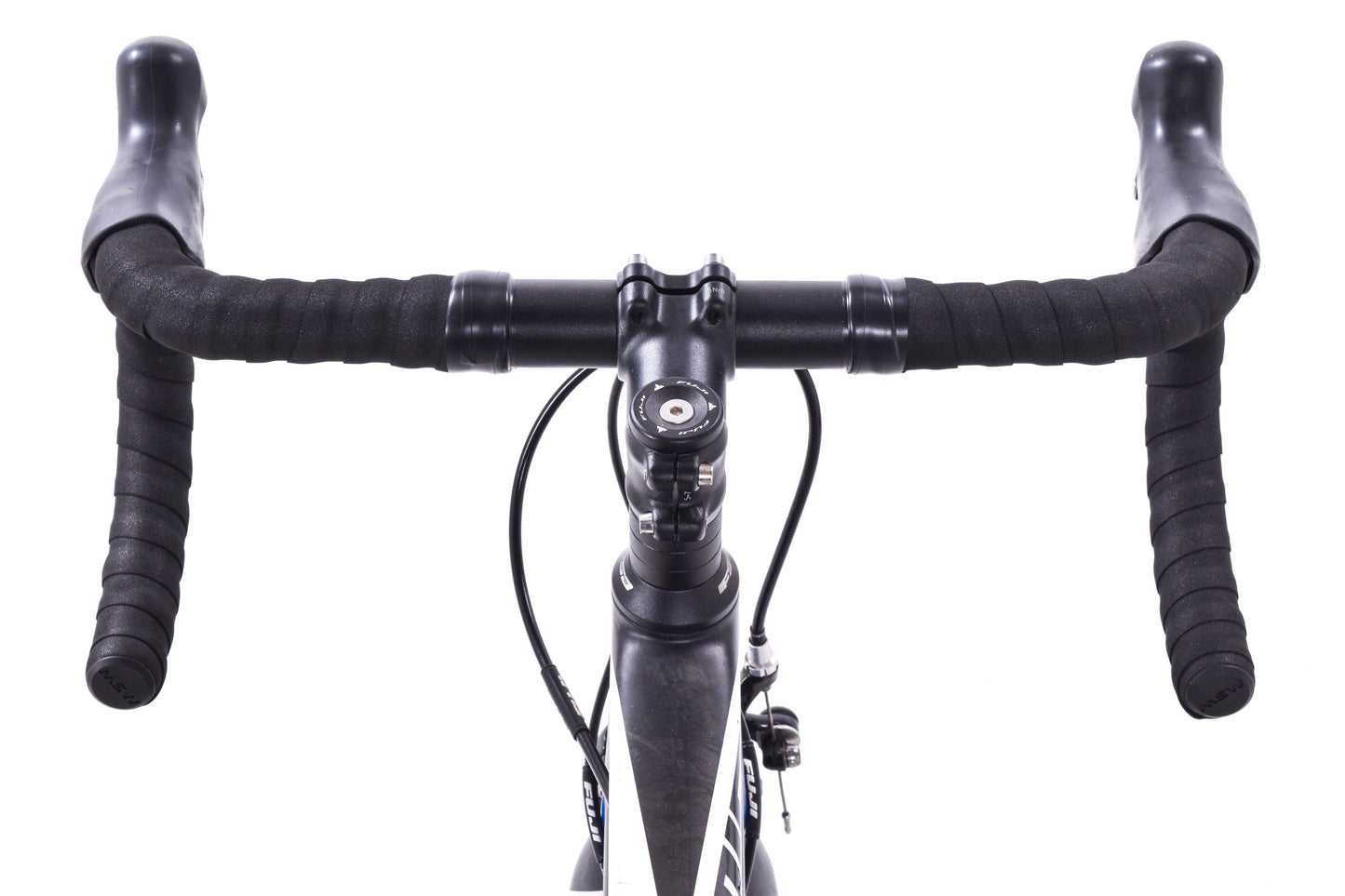 USED 2013 Fuji Altamira 3.0 LE Medium Carbon Road Bike Shimano 105 2x10 speed