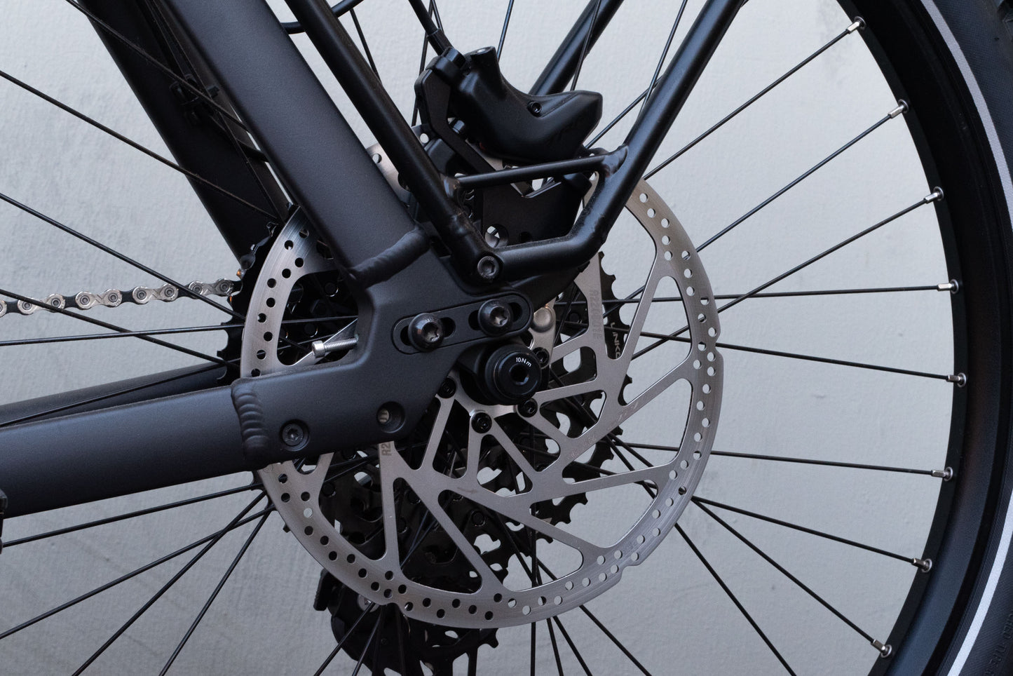 DEMO Riese & Muller Packster2 70 Touring Electric Bike Urban Grey Matt - Frontloader Cargo Bike, Offroad Kit, Performance Kit