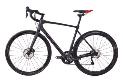 USED 2018/19 Specialized S-Works Roubaix Di2 56cm Road Bike Shimano Ultegra 2x11 ENVE Carbon Wheels Black