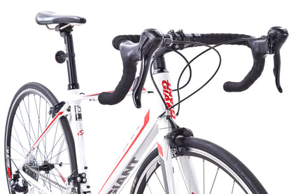 USED 2014 Giant Defy 3 Small Alloy Road Bike Shimano Sora 2x9 speed Red/White