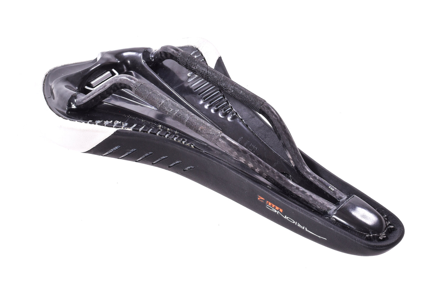 USED Fizik Arione Tri 2 Braided Carbon Rail Saddle Black/White Time Trial/Triathlon