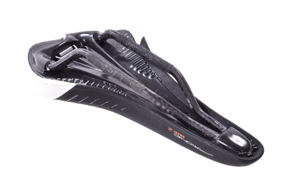 USED Fizik Arione Tri 2 Braided Carbon Rail Saddle Black/White Time Trial/Triathlon