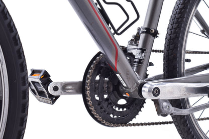 USED Giant Sedona DX Small Comfort Hybrid Bike 3x8 Speed Shimano Rim Brake