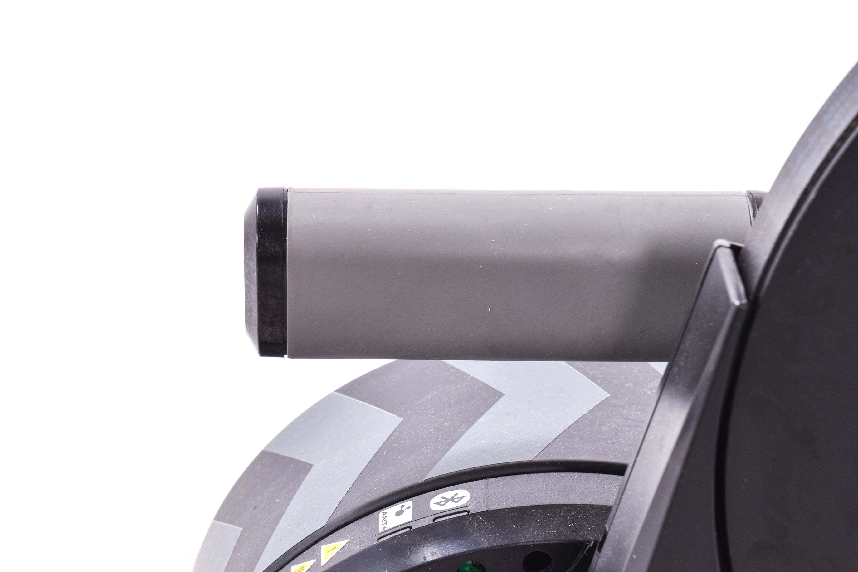 USED Wahoo KICKR v5 Smart Indoor Bicycle Trainer with Wheel Chock and