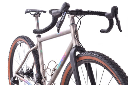 USED Moots Routt 45 52cm Titanium Gravel Bike SRAM Force AXS D2 Wide 2x12 ENVE 700C Carbon Wheels