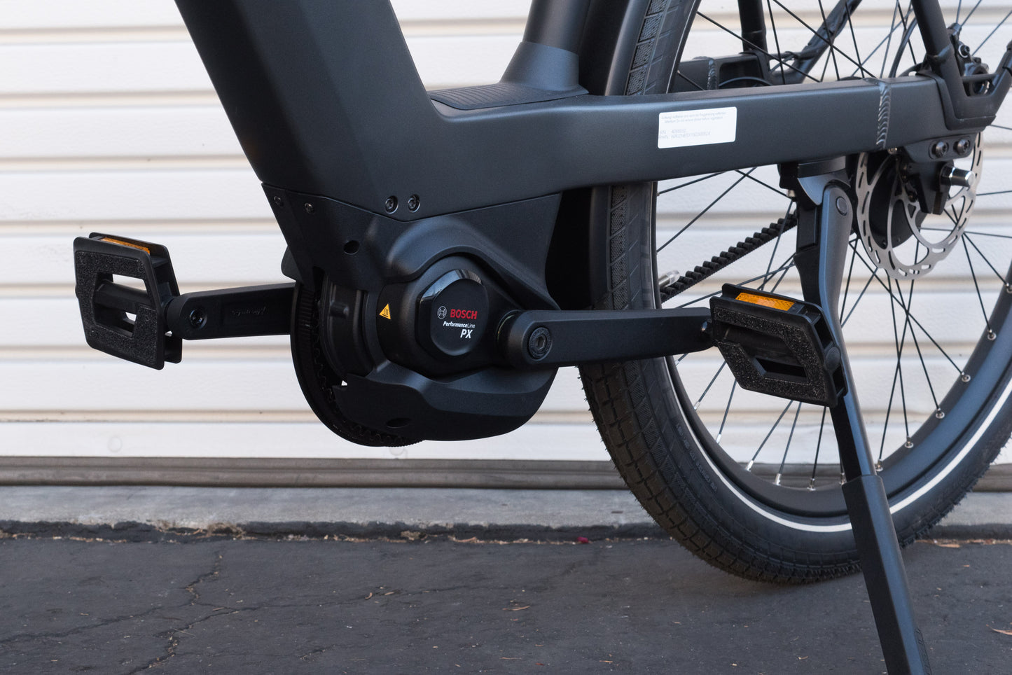 NEW* Riese & Muller Nevo5 Vario Core T 45cm, Slate Grey Step-Thru Hybrid eBike - Floor Model