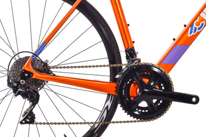 USED Cinelli Veltrix Columbus Carbon Road Bike 52cm Shimano 105 2x11 speed Hydraulic Disc Blue Orange